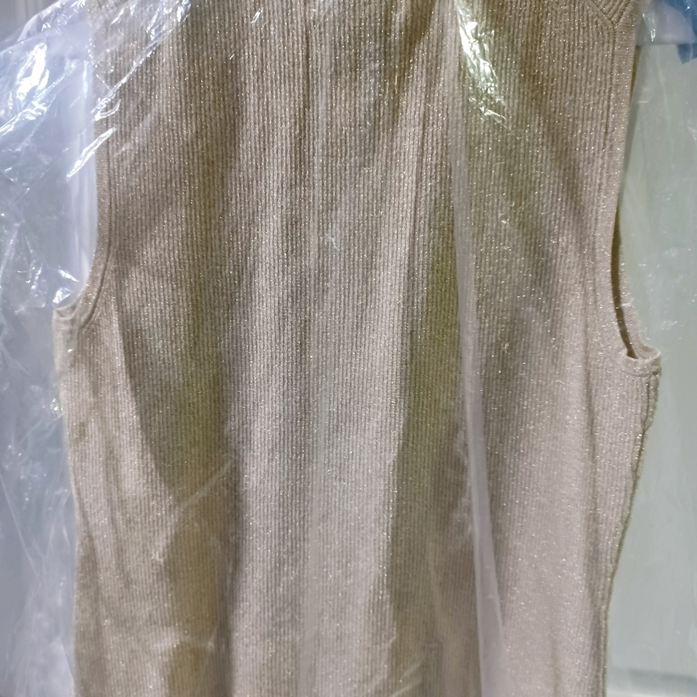 Cable & Gauge Gold Tank Top with Beaded Accents - Picture 3 of 6